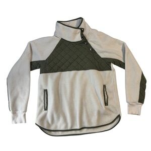 Abercrombie & Fitch Women’s Asymmetrical Snap Sherpa Fleece Cream and Green S